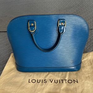Vintage LV Alma Epi leather PM SOLD